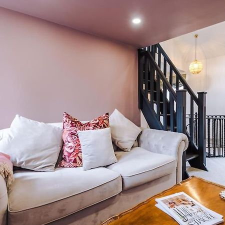 Rustic Chester Cottage Near Shops & Terrace Εξωτερικό φωτογραφία